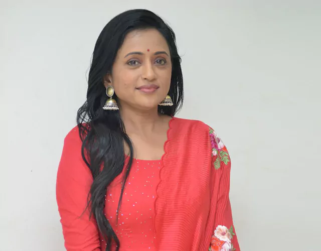 Suma Kanakala Photos